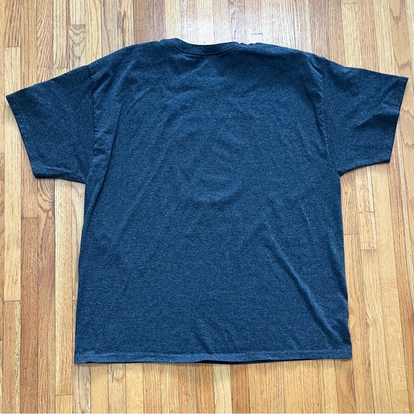 Villanova Graphic Tee - Picture 4 of 4
